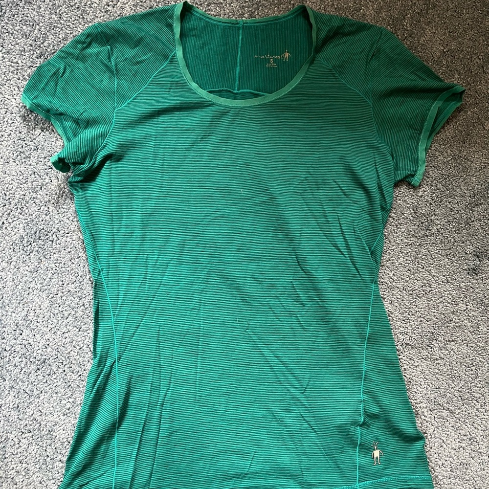 SMARTWOOL 100% merino green stripe tee size small great condition